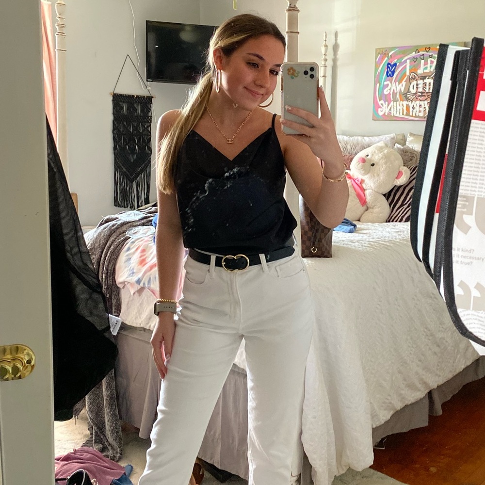 Meet your Posher, Lauren
